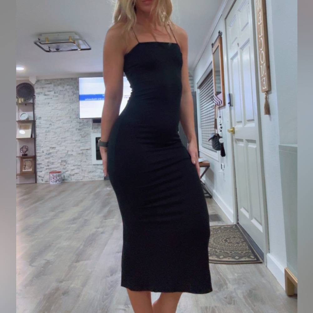 NWT Forever 21 Black Spaghetti Strap Dress Size Small